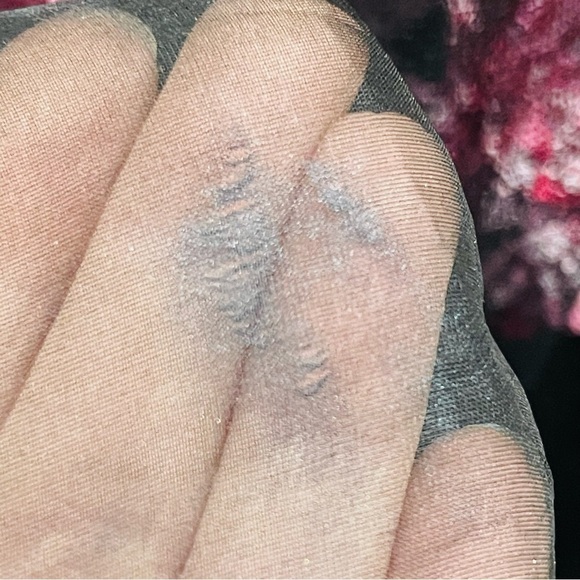 Giambattista Valli 40 Pre-Fall 23’ Black Rose Embroidered Long Sleeve Gown $7000 - Picture 10 of 16